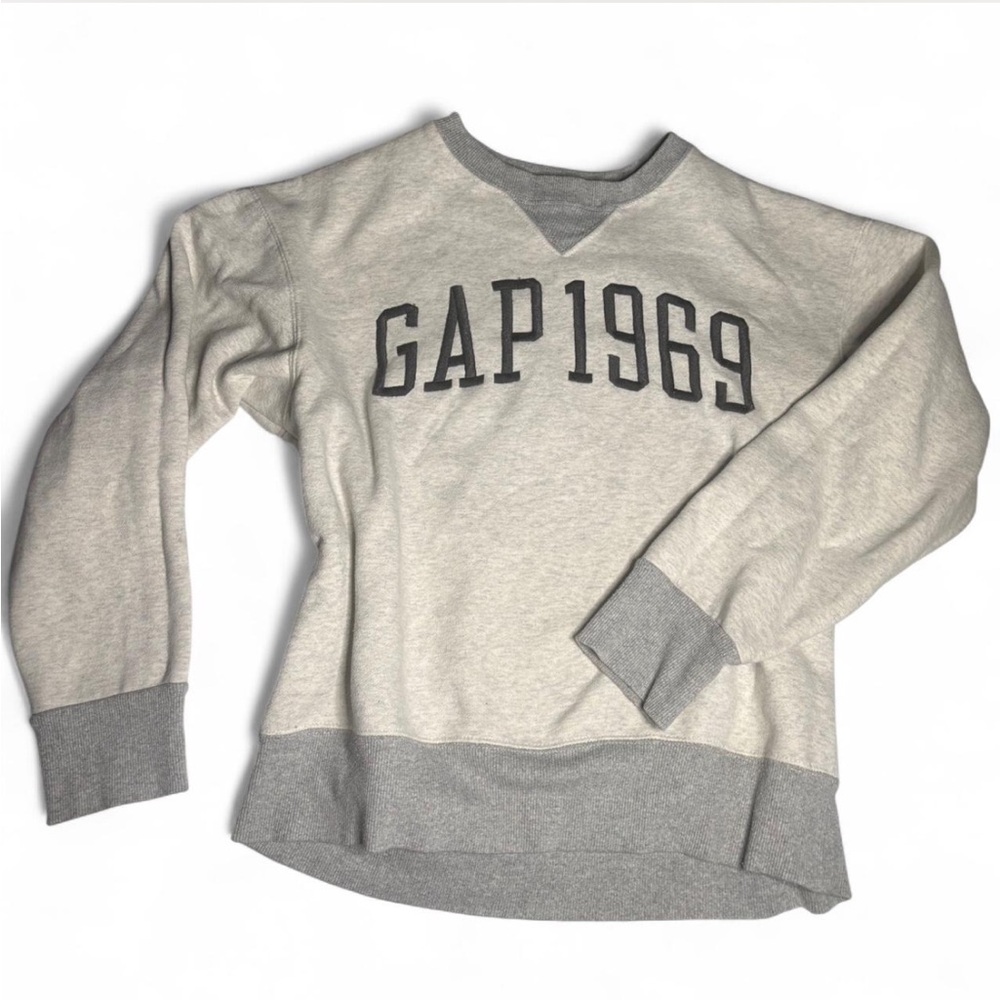 GAP 1969 Light Gray Sweatshirt
